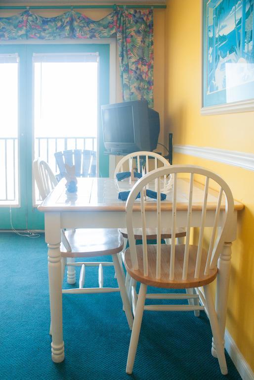 Quarters Daytona Aparthotel 3*